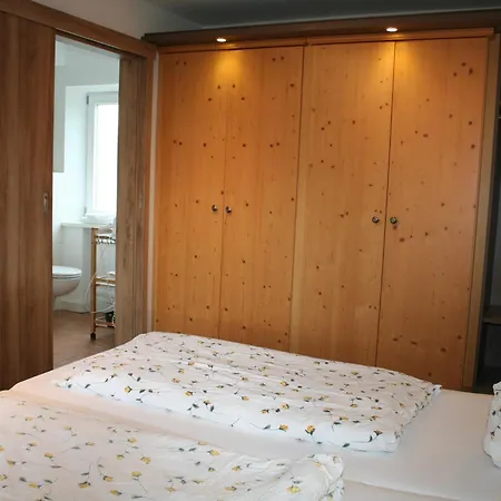 Concordia Apartment *