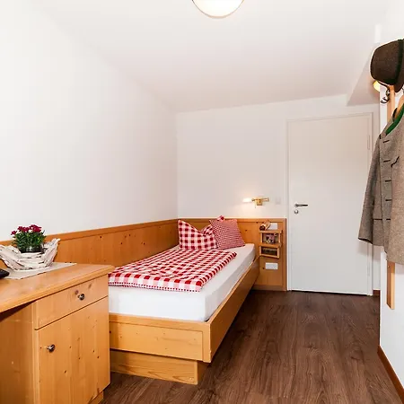 Concordia Apartment *