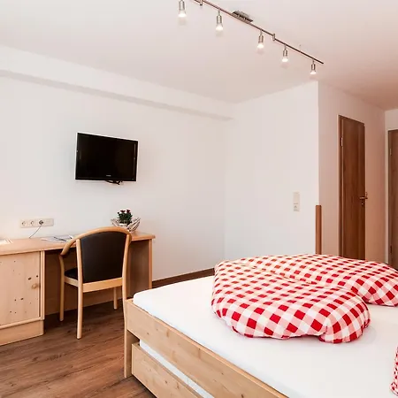 Concordia Apartment *